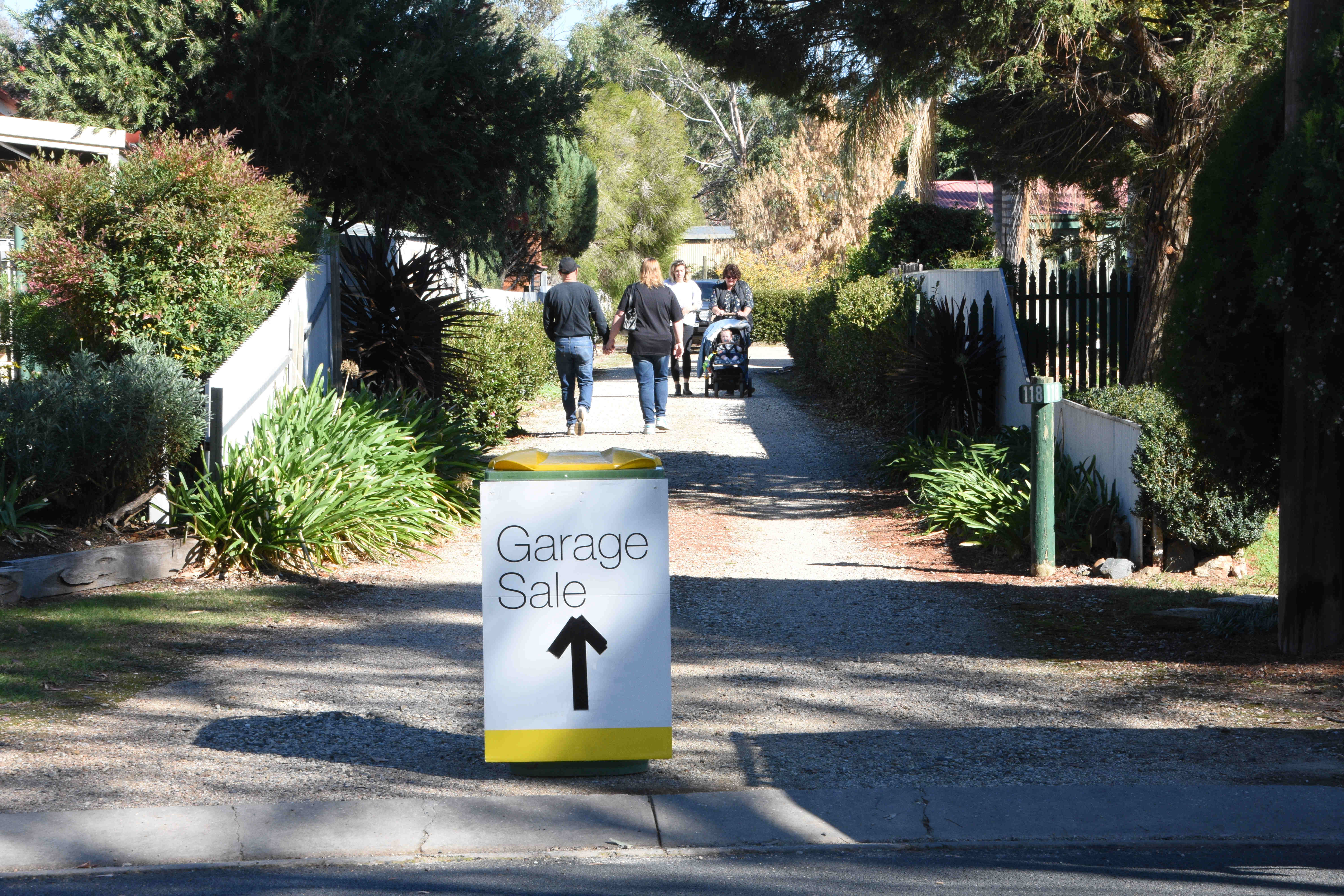 Jindera-Community-Garage-Sale-2.jpg